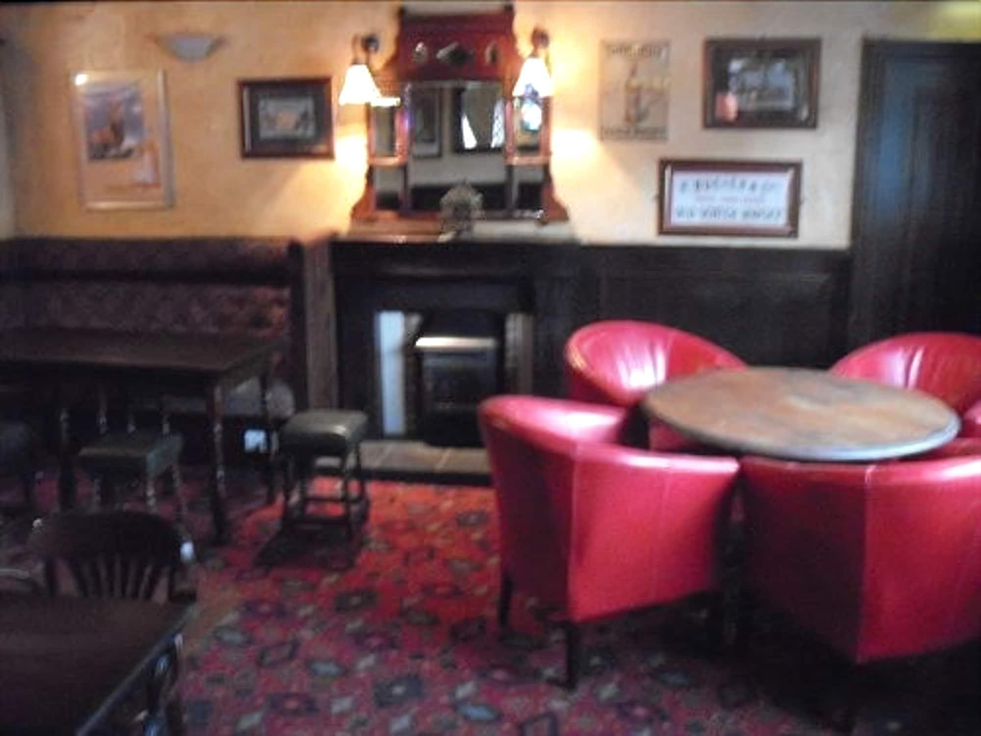 The Bridge Inn Tillicoultry Exterior foto