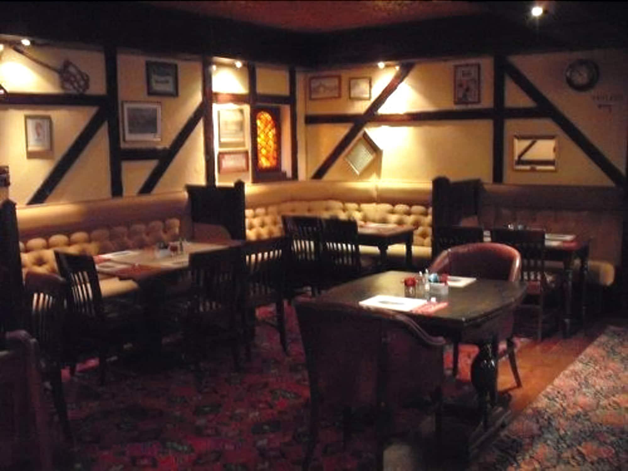 The Bridge Inn Tillicoultry Exterior foto